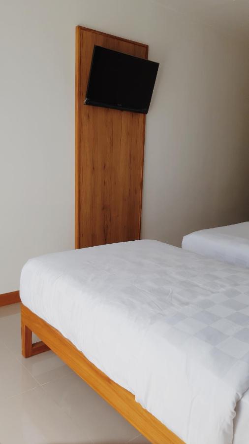 Apartamento Rakaayu Kuta Kuta Lombok Exterior foto